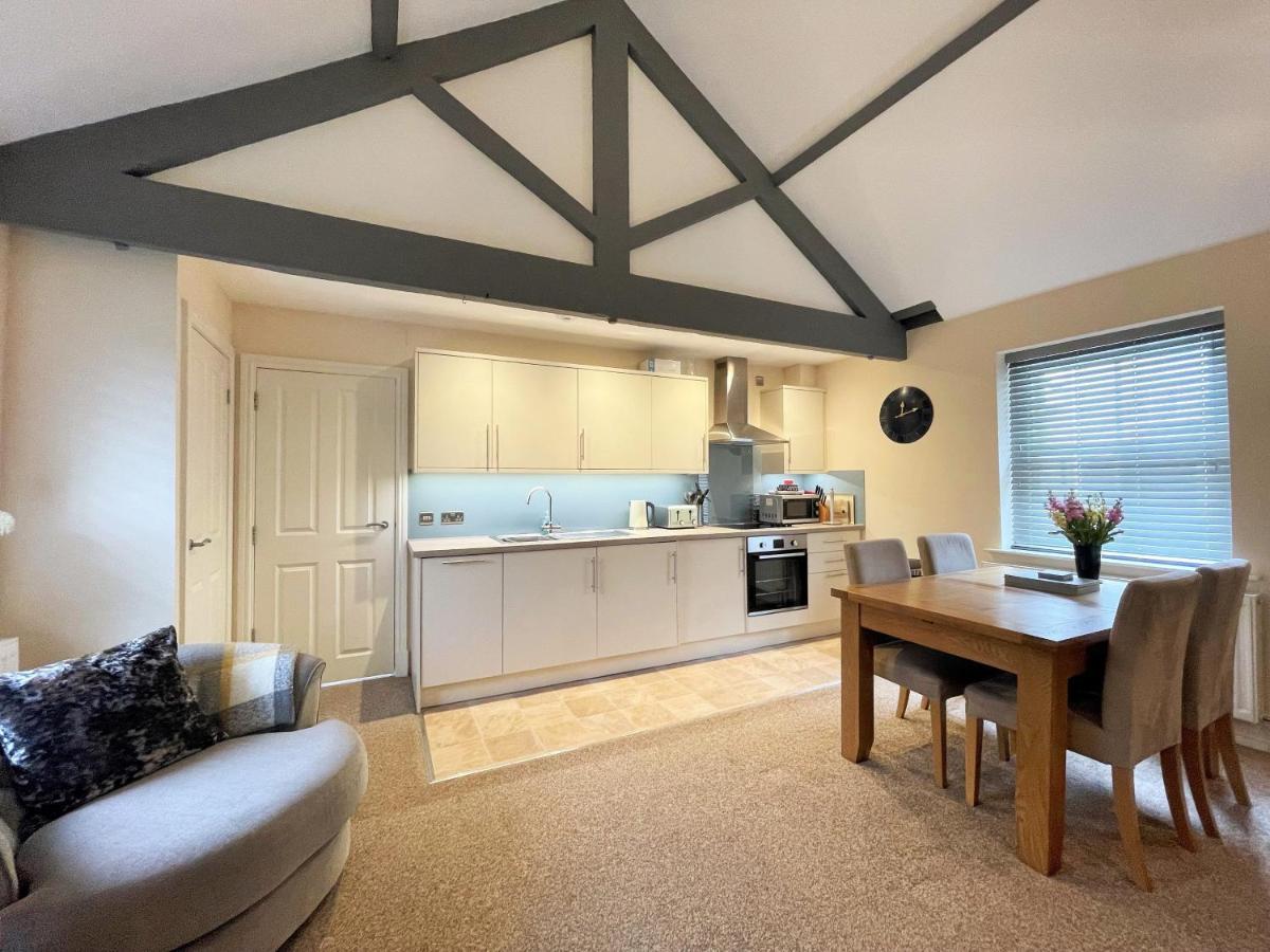 Arthurs Cottage -Charming Courtyard Cottage In The Heart Of Kendal, The Lake District Esterno foto